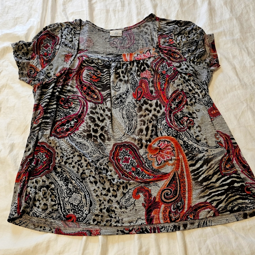 Light weight blouse